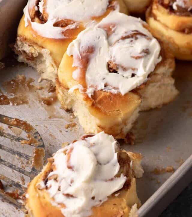 cropped-Hawaiian-Cinnamon-Rolls-24.jpg