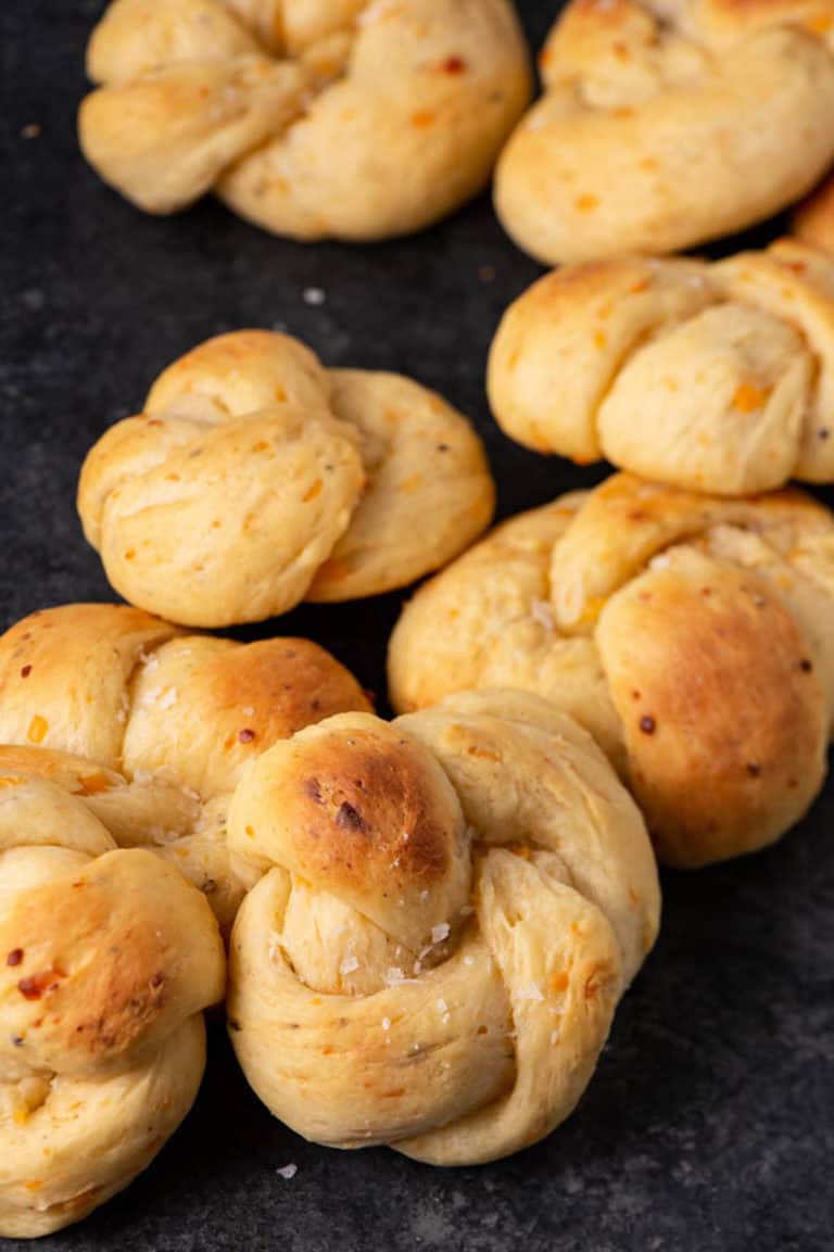 How to Warm Dinner Rolls Butter & Baggage