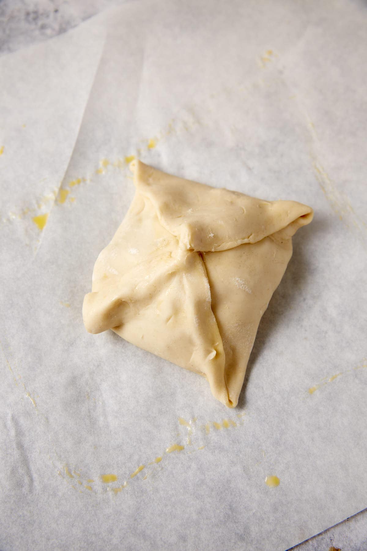 A puff pastry formed into a basket.