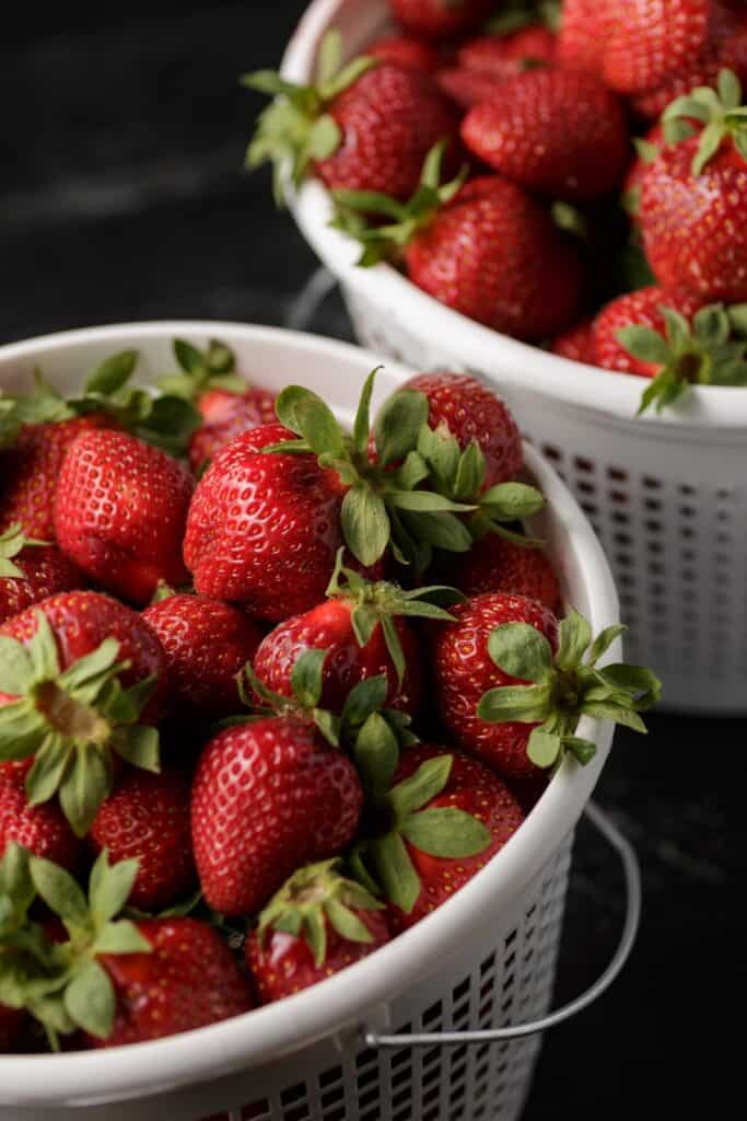 Best Way to Store Fresh Strawberries Butter & Baggage