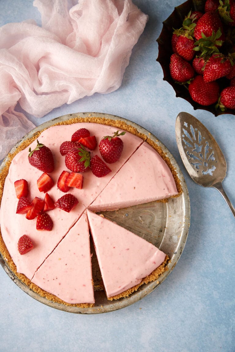 NoBake Strawberry Cream Cheese Pie Butter & Baggage