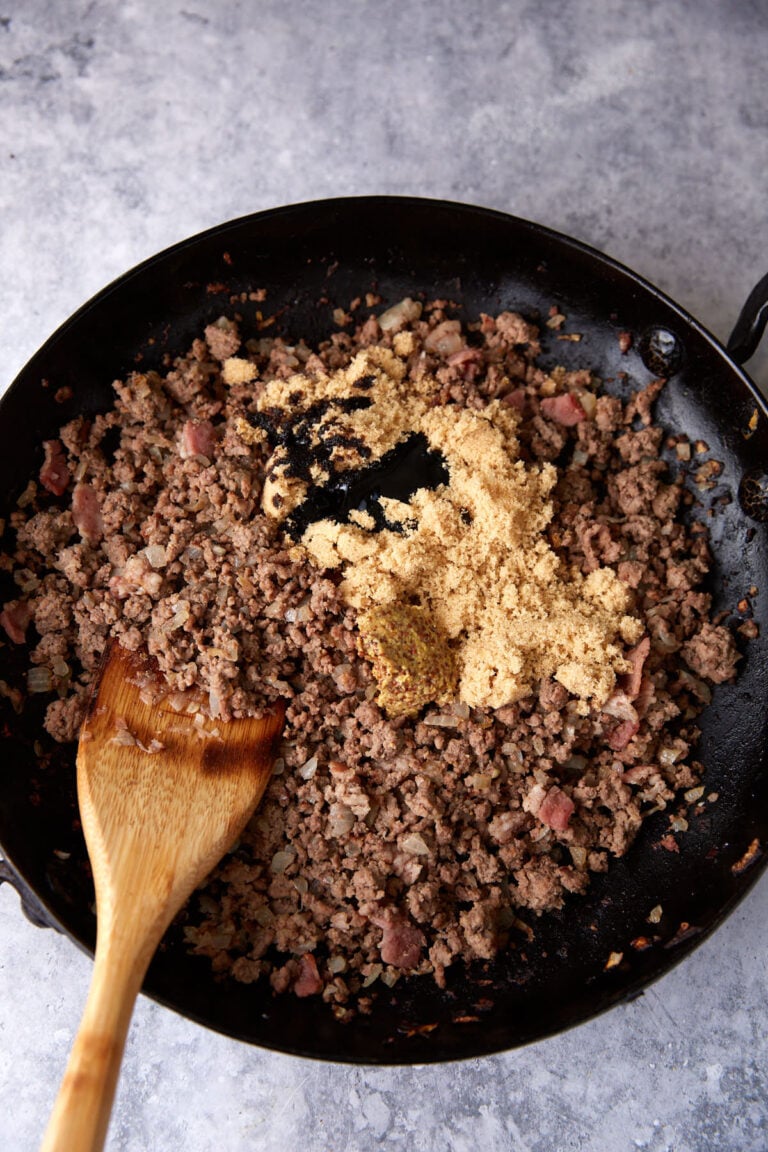 Southern Baked Beans with Hamburger Meat Butter & Baggage