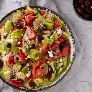 Fresh and tangy Greek salad with cucumbers and zesty lemon dressing