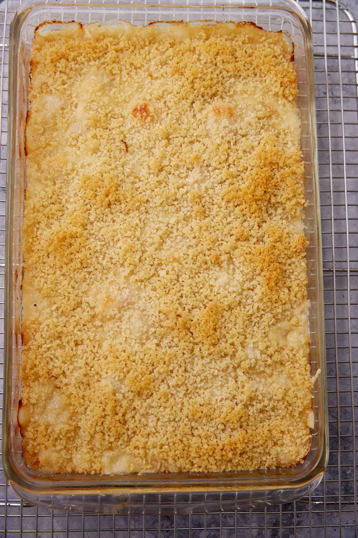 A baked chicken cordon bleu casserole.