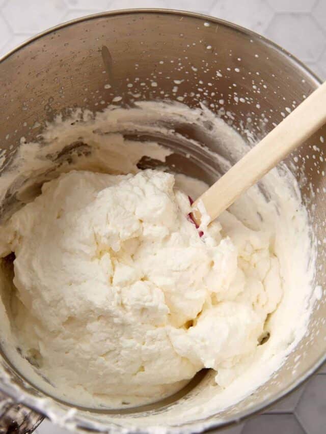 Stabilized Whipped Cream with Gelatin Butter & Baggage