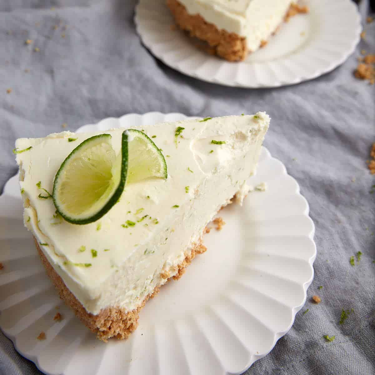 A slice of key lime pie ona plate.