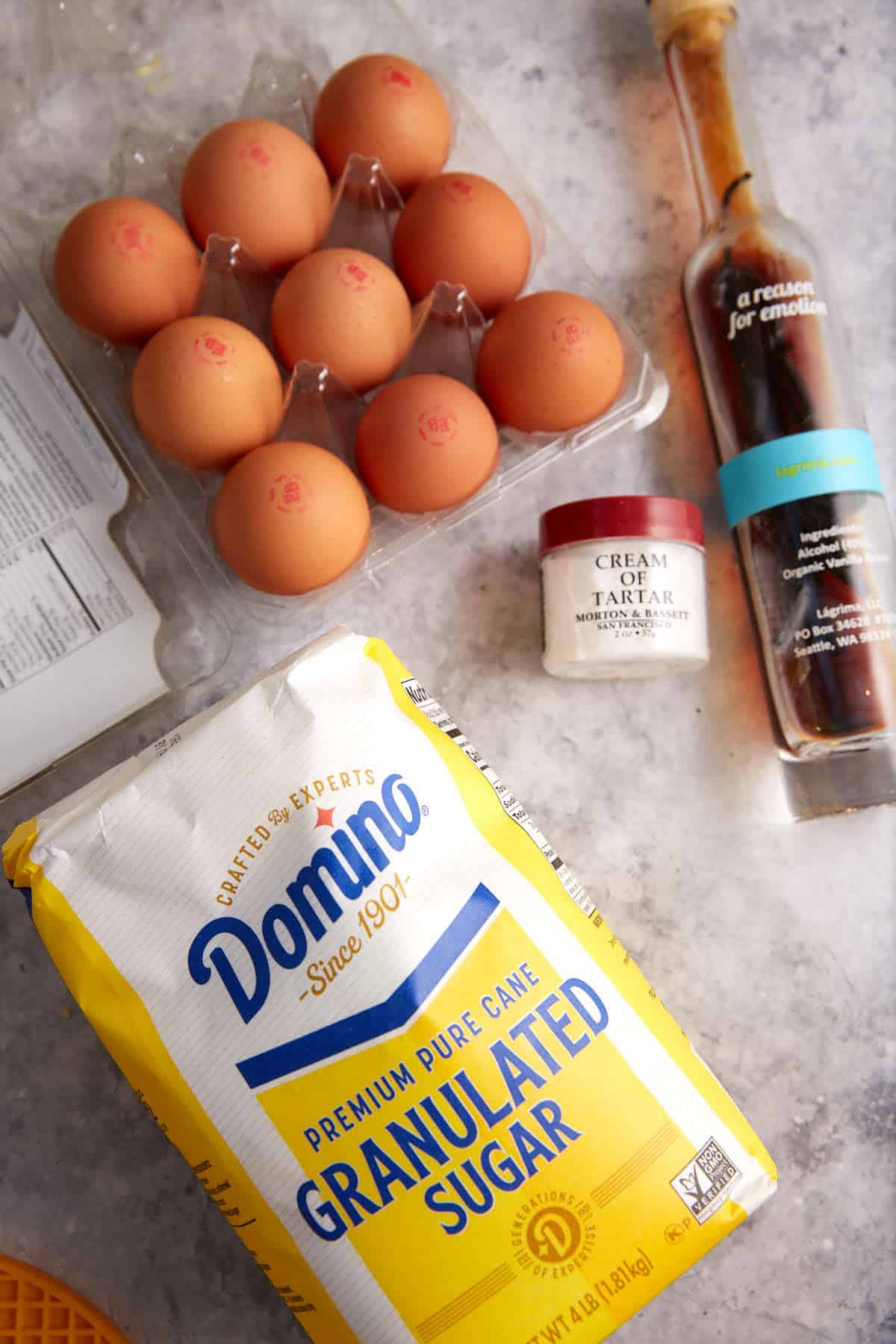 Ingredients for a marshmallow topping.