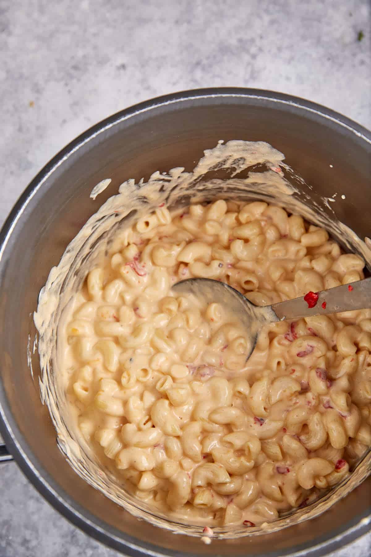 A pot of macaroni and cheese.