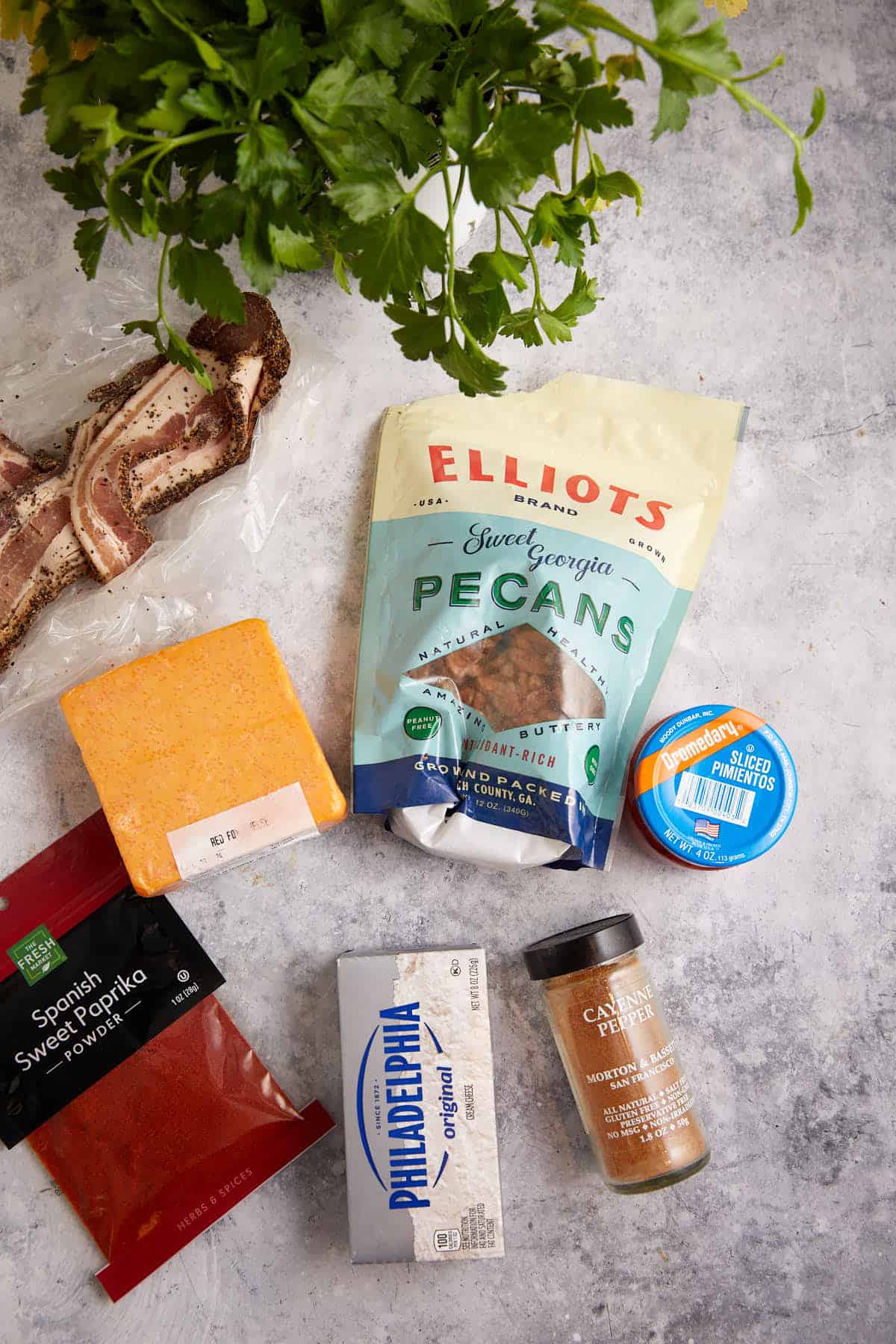 The ingredients for cream cheese balls.