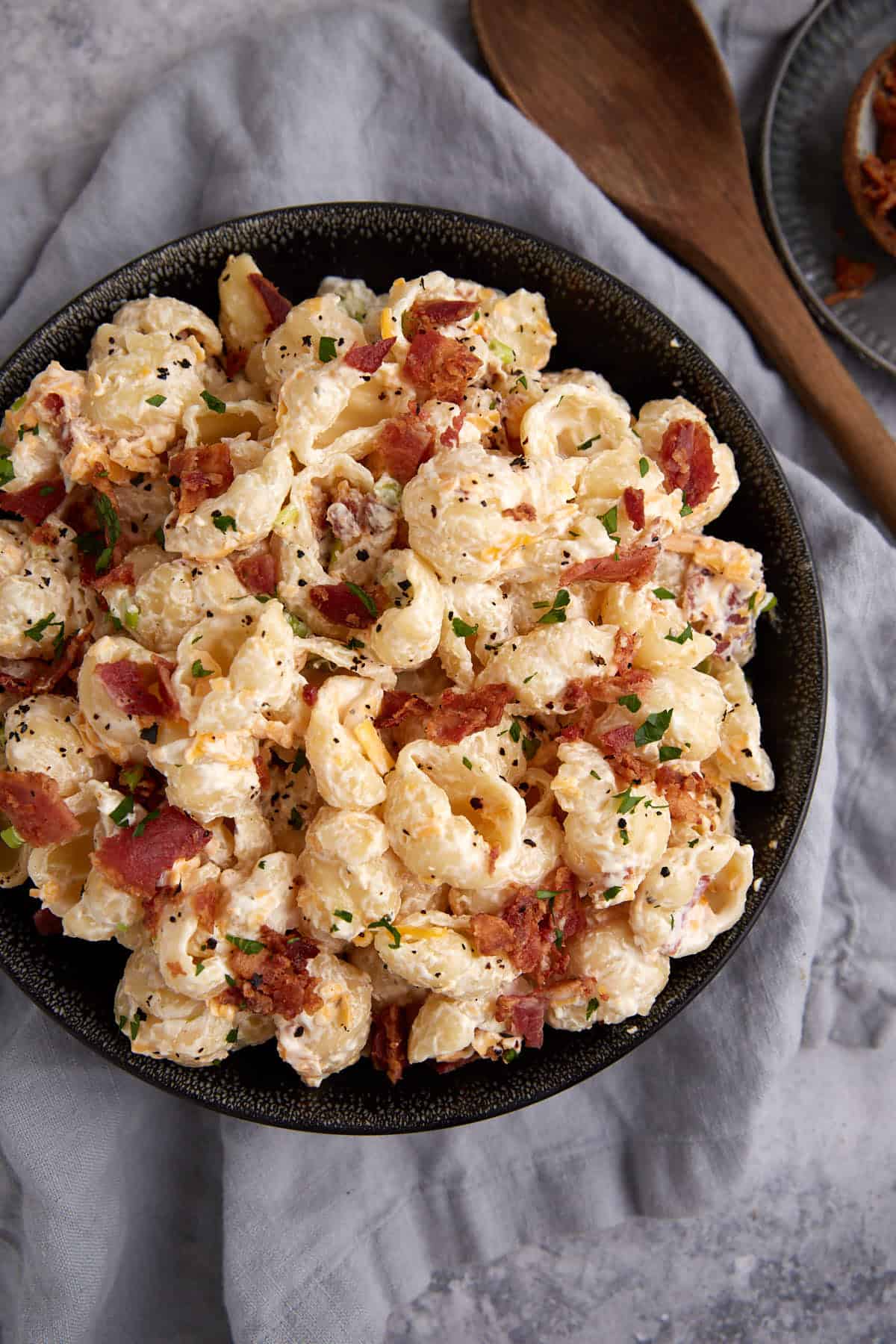 A bowl or bacon ranch pasta salad.