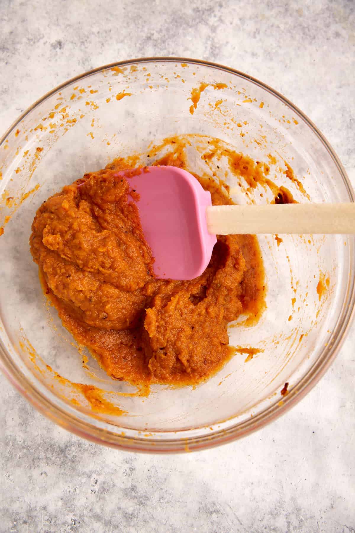 Pureed butternut squash in a bowl.