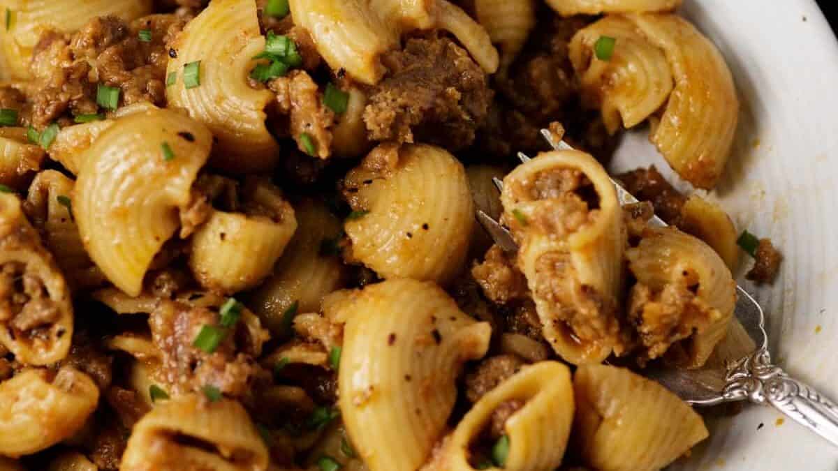 A plate of hamburger helper