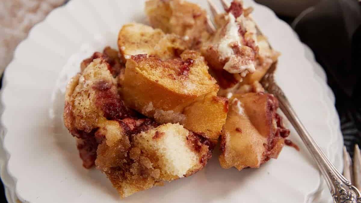 A plate of strawberry French Toast casserole.