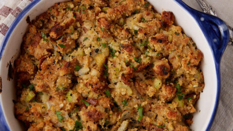 Old-Fashioned Cornbread Dressing (Family Recipe)