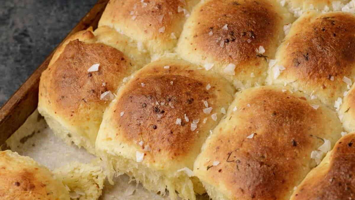 A batch of the best yeast rolls