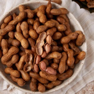 A bowl of boiled peanuts.