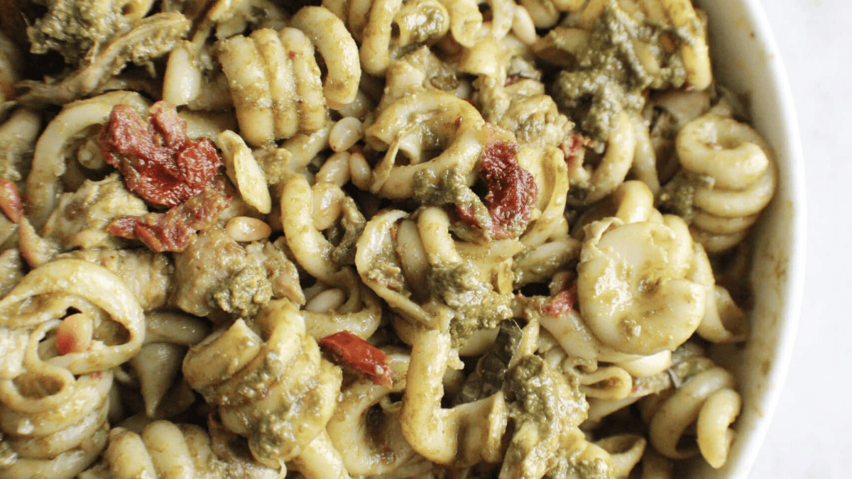 Chicken Pesto Pasta close up.