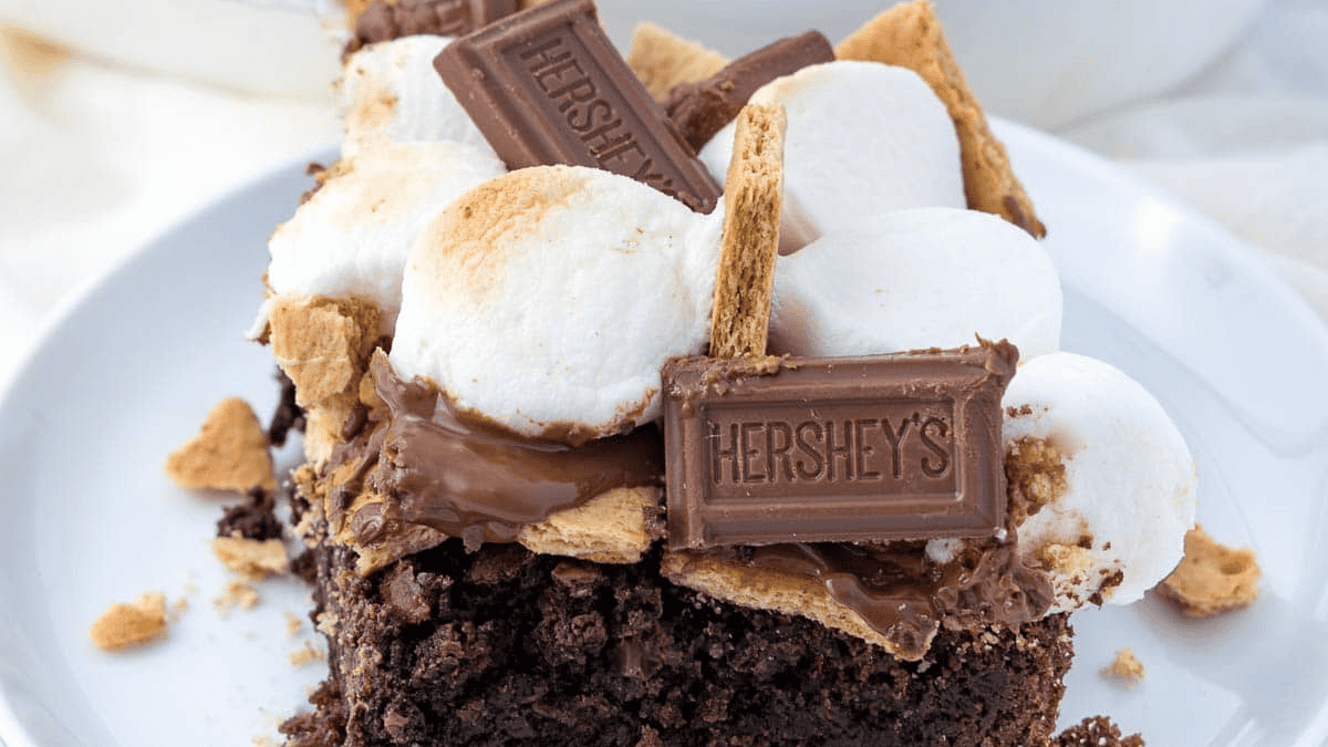 S'mores brownies with marshmallows.