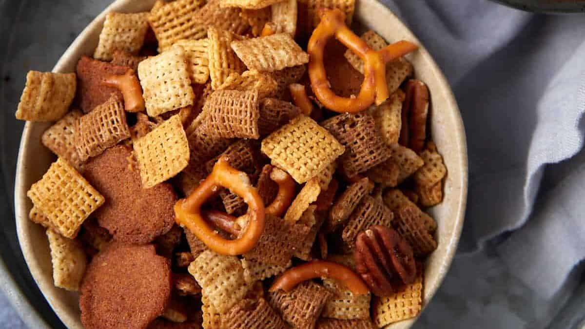 Bold Chex mix in bowls.