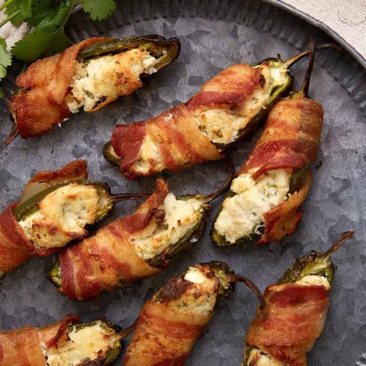 A plate of jalapeno chicken poppers.