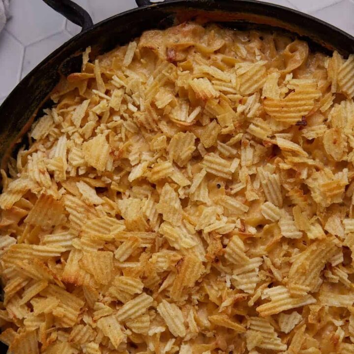 A baked tuna casserole in a sillet.